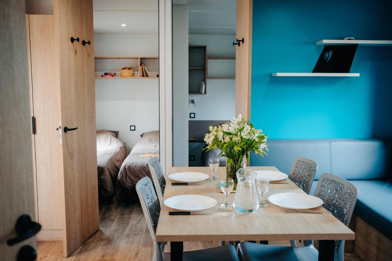 Mobil Home Xxl 4 Chambres - Camping La Pointe De Roscoff Eksteriør billede